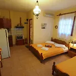 Andromahi Apartman Lefókasztro