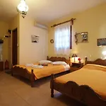 Andromahi Apartment