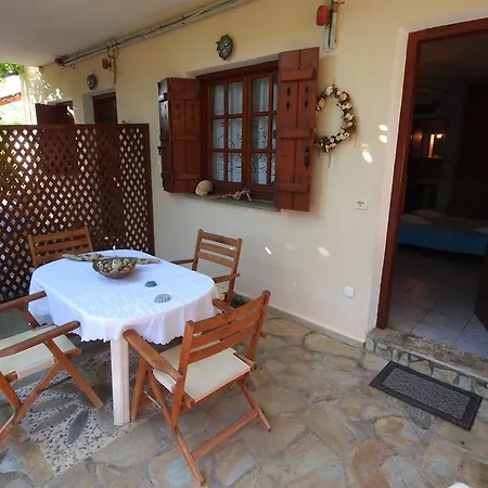 Andromahi Lejlighed *