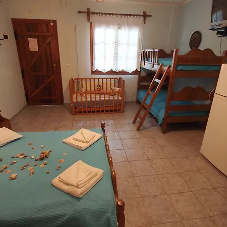 Andromahi Apartment